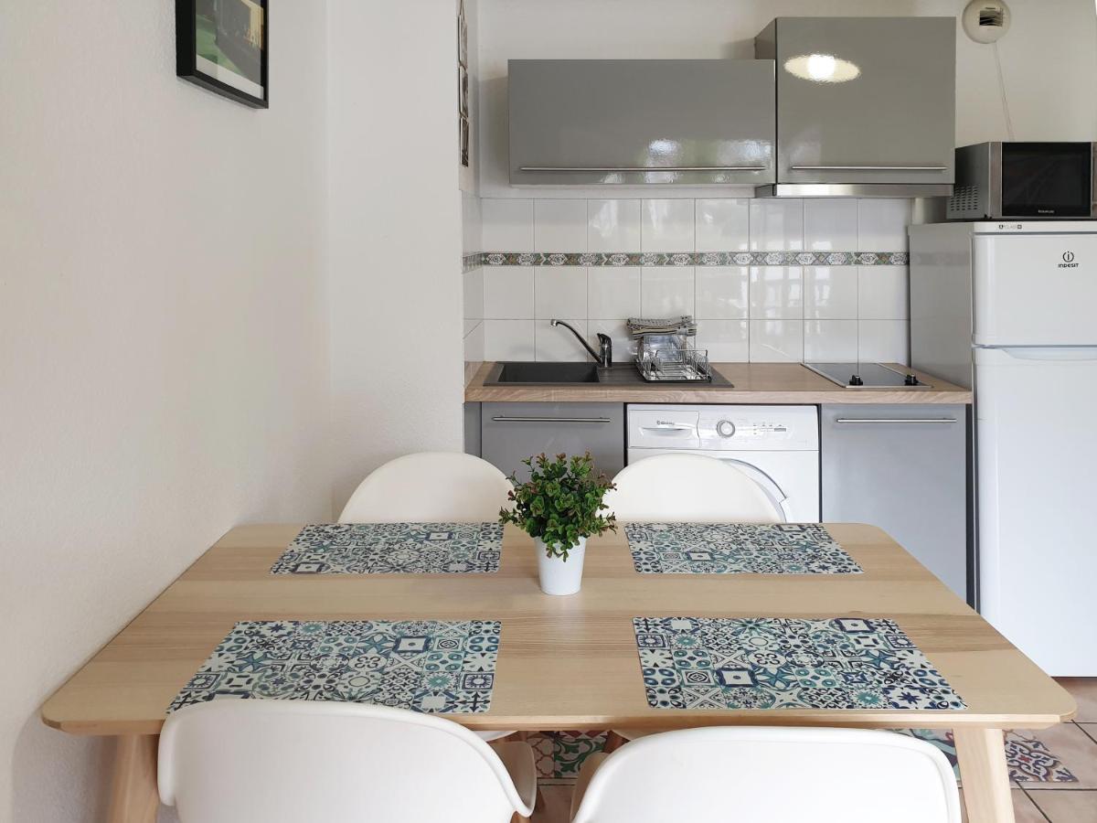 Saskoenea Apartment Хендае Екстериор снимка