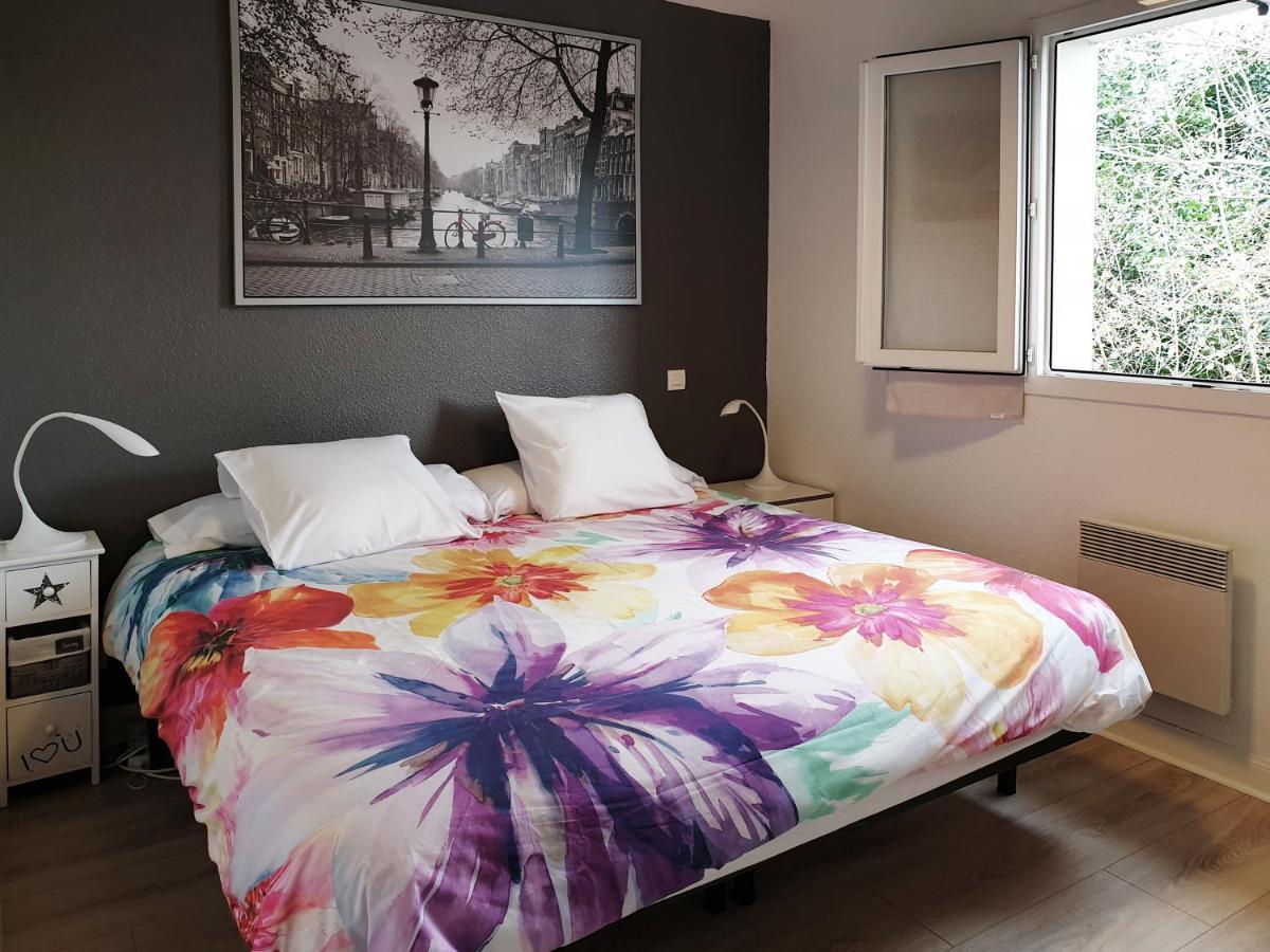 Saskoenea Apartment Хендае Екстериор снимка